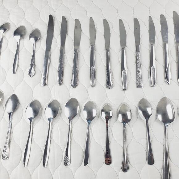 Lot of Silverware 40PCS Knife Spoon Fork Stainless Steel Kitchenware Many Brands - Picture 16 of 16
